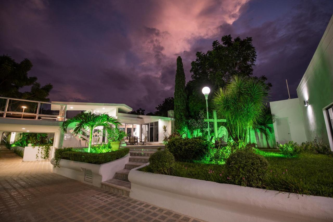 Saastah Hotel Boutique Valladolid  Kültér fotó
